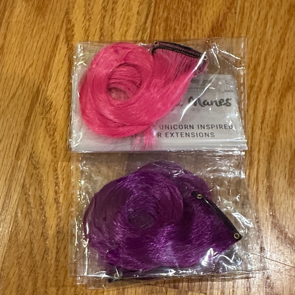 Magic Pink Hair Extensions - Picture 3 of 4